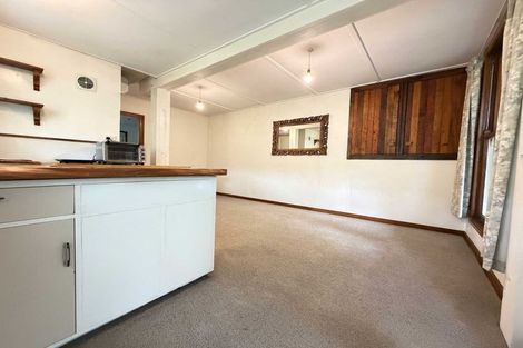 Photo of property in 32 Renwick Place, Nelson South, Nelson, 7010