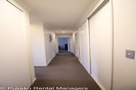 Photo of property in 38 Belfry Place, Wattle Downs, Auckland, 2103