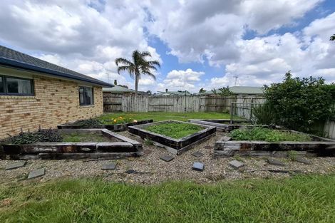 Photo of property in 28 Diomede Glade, Flagstaff, Hamilton, 3210