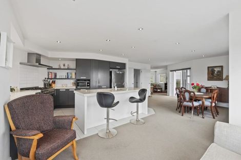 Photo of property in 37a Peter Terrace, Castor Bay, Auckland, 0620
