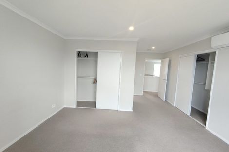 Photo of property in 3 Ambar Ridge Avenue, Massey, Auckland, 0614