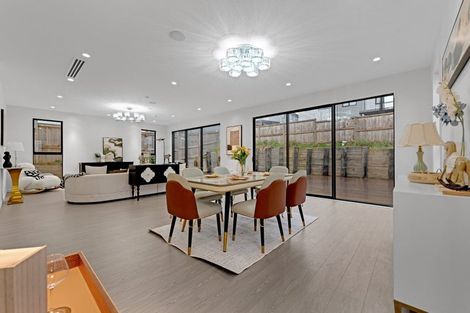 Photo of property in 12 Greenstead Close, Flat Bush, 2019