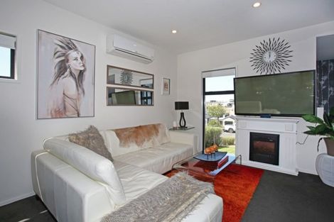 Photo of property in 10 Stockyard Crescent, Pukekohe, 2120