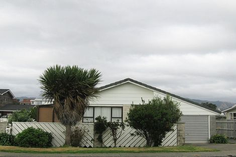 Photo of property in 52a Ocean Road, Paraparaumu Beach, Paraparaumu, 5032