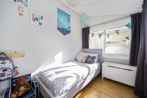 Photo of property in 178 Carrington Street, Lower Vogeltown, New Plymouth, 4310