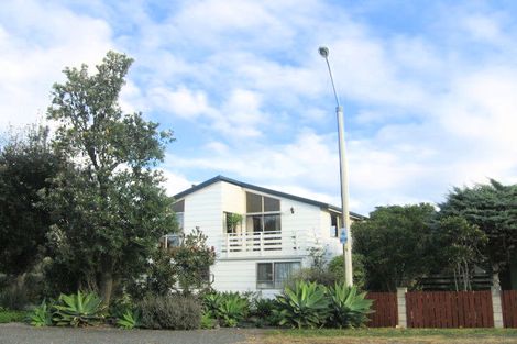 Photo of property in 51 Le Quesne Road, Bay View, Napier, 4104
