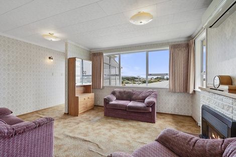 Photo of property in 31 Simons Street, Moturoa, New Plymouth, 4310