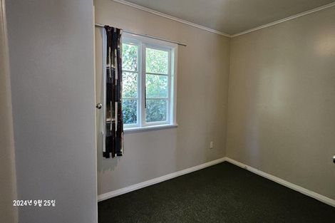 Photo of property in 2/78 Middleton Road, Churton Park, Wellington, 6037