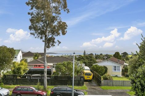 Photo of property in 1/6 Steen Place, Mangere Bridge, Auckland, 2022
