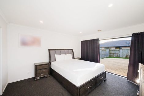 Photo of property in 79 Balrickard Way, Milson, Palmerston North, 4414
