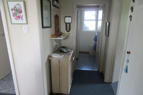 Photo of property in 11 Maude Street, Waimate, 7924