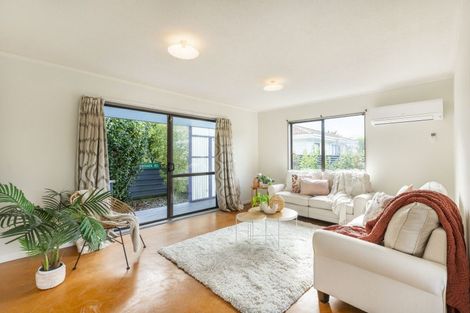 Photo of property in 103b Arawhata Road, Paraparaumu, 5032