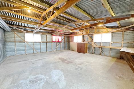 Photo of property in 18 Parkinson Avenue, Wesley, Auckland, 1041