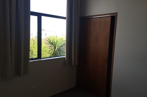 Photo of property in 2/30 Picton Avenue, Riccarton, Christchurch, 8011