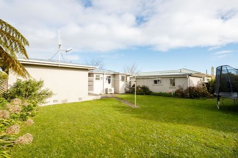 Photo of property in 5 Strathmore Place, Awapuni, Palmerston North, 4412