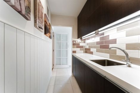 Photo of property in 56 Stratford Road, Manurewa, Auckland, 2105