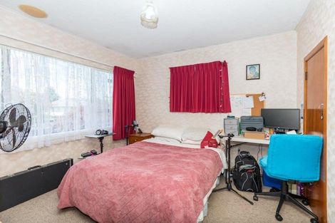 Photo of property in 64 Pine Avenue, Melville, Hamilton, 3206