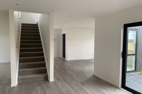 Photo of property in 17c Massine Place, Randwick Park, Auckland, 2105