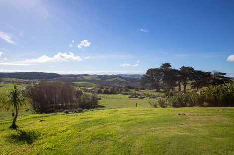 Photo of property in 14 Syd Smith Road, Oruawharo, Wellsford, 0975