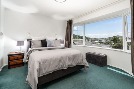 Photo of property in 8 Lethenty Way, Karori, Wellington, 6012