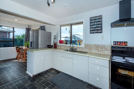 Photo of property in 230 Shortland Street, Aranui, Christchurch, 8061