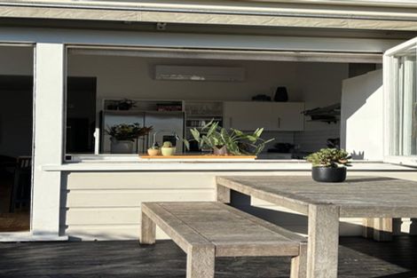 Photo of property in 92 Coromandel Street, Newtown, Wellington, 6021