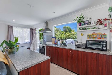 Photo of property in 91 Willerton Avenue, New Lynn, Auckland, 0600