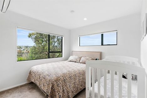 Photo of property in 2/26 Noeleen Street, Glenfield, Auckland, 0629