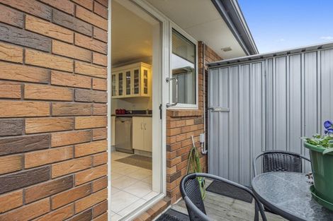 Photo of property in 2/4 Reid Avenue, Mosgiel, 9024
