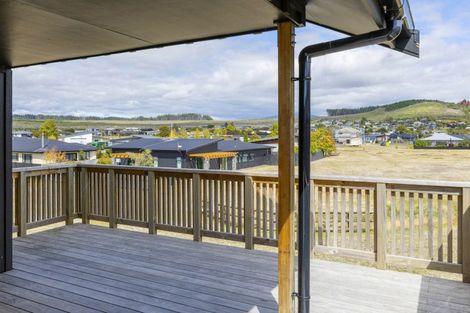 Photo of property in 30 John Norrie Place, Motuoapa, Turangi, 3382