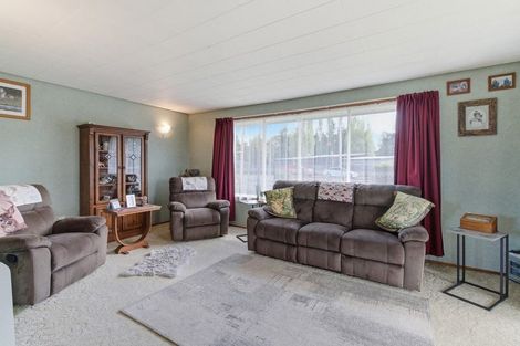 Photo of property in 28 Newcastle Street, Riversdale, 9776