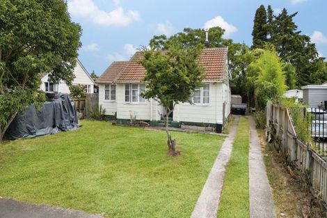 Photo of property in 15 Paul Crescent, Fairfield, Hamilton, 3214