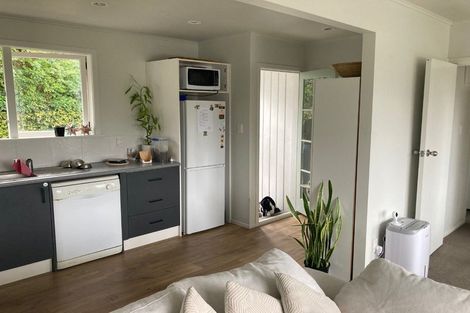 Photo of property in 2/3a Huapai Street, Onehunga, Auckland, 1061