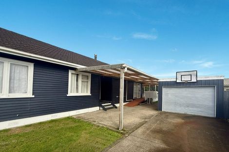 Photo of property in 30 Bunnythorpe Road, Papakura, 2110