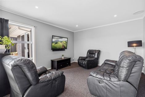 Photo of property in 11 Caldera Close, Pyes Pa, Tauranga, 3112