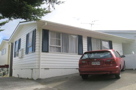 Photo of property in 28a Parklands Drive, Karori, Wellington, 6012