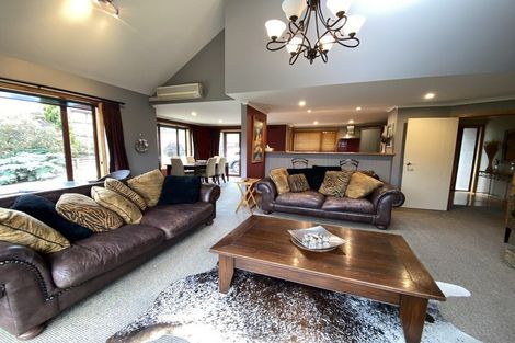 Photo of property in 9 Hillview Place, Wanaka, 9305