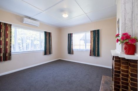 Photo of property in 35 Mawhitiwhiti Road, Normanby, Hawera, 4614