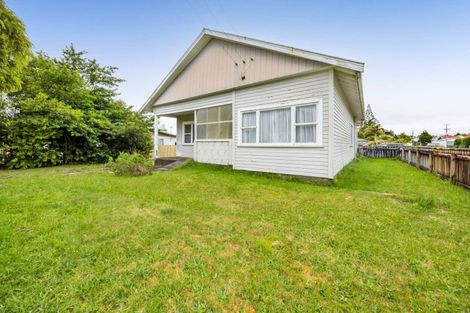 Photo of property in 19 Brookes Street, Inglewood, 4330