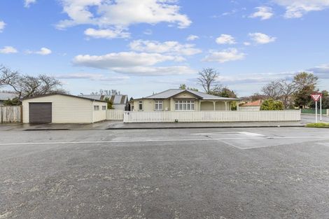 Photo of property in 58 Featherston Street, Takaro, Palmerston North, 4412