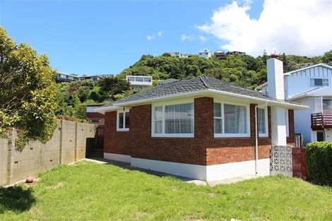 Photo of property in 11 Breton Grove, Kingston, Wellington, 6021