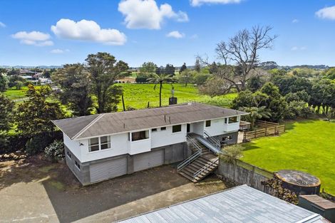 Photo of property in 74 Arapaepae Road, Levin, 5510