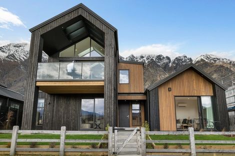 Photo of property in 4 Taurus Lane, Jacks Point, 9371