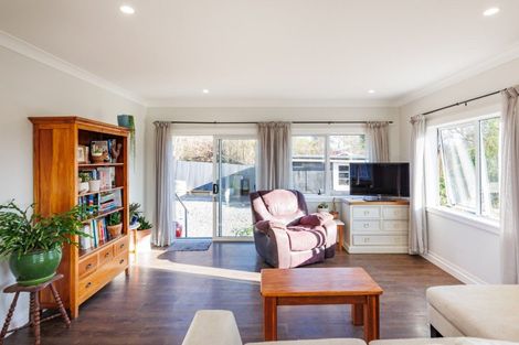 Photo of property in 319 Makirikiri Road, Crofton, Marton, 4787