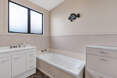 Photo of property in 638 Tariki Road, Ratapiko, Inglewood, 4390