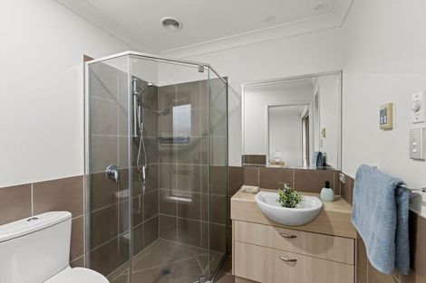 Photo of property in 2 Rooney Place, Aidanfield, Christchurch, 8025