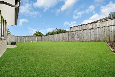 Photo of property in 21 Parkgrove Crescent, Pokeno, 2402