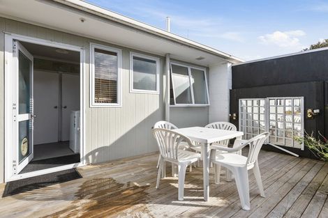 Photo of property in 6 Omata Road, Westown, New Plymouth, 4310