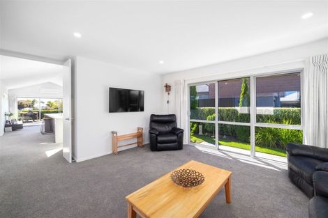 Photo of property in 13 Leader Street, Marshland, Christchurch, 8083