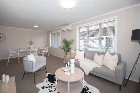 Photo of property in 9/27 Jones Crescent, Melville, Hamilton, 3206